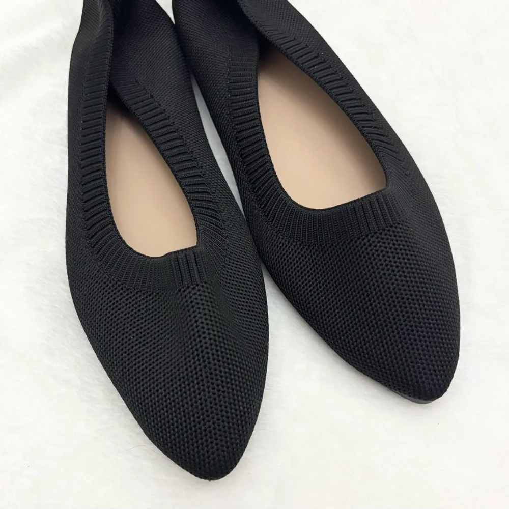 NWT Shein Black Knit Flats Women’s Size 9.5